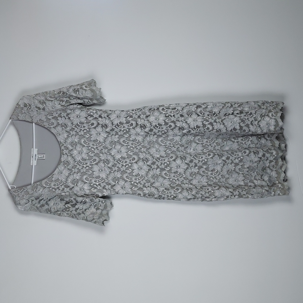 Belle Badgley Mischka Lace Dress